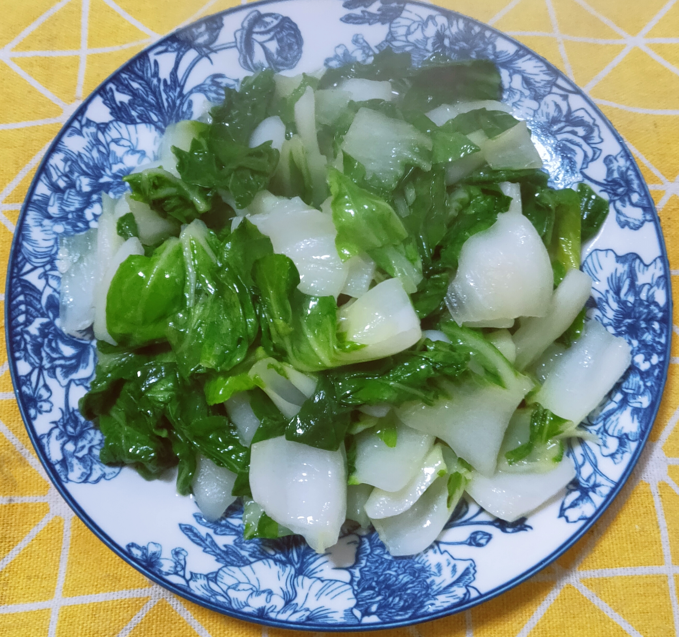 三菜一鍋:仔雞雪菜火鍋,蘆蒿鹹肉,清炒白菜,栗子豆腐